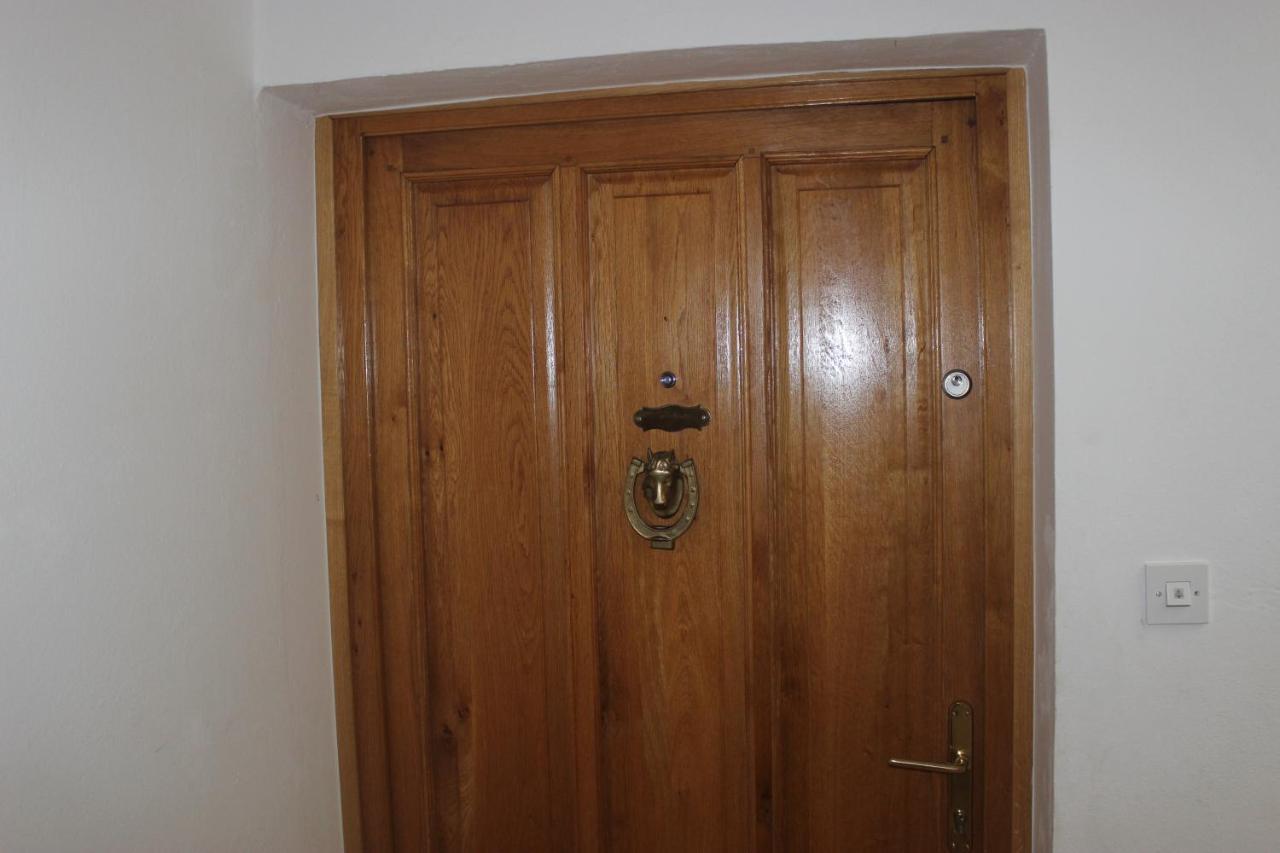 פורץ Apartment Franko מראה חיצוני תמונה